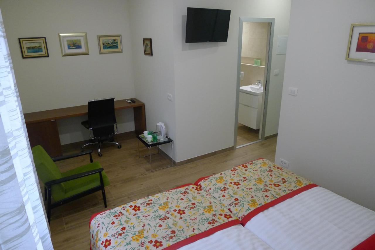 Frühstückspension Centre Zlatan Rooms&studio *